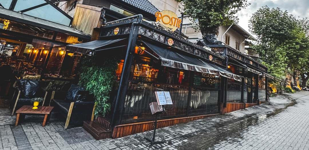 Rostie Restaurant e Pizzaria em Campos do Jordão – foto 2