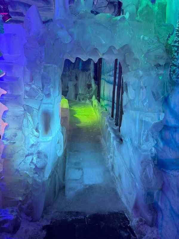 Iceland · Bar de Gelo em Campos do Jordão – foto 3