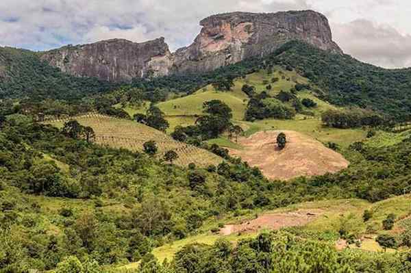 Pedra do Baú em Campos do Jordão