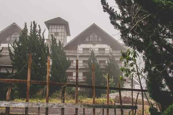 Hotel Mal Assombrado (Mont Blanc) em Campos do Jordão – foto 2