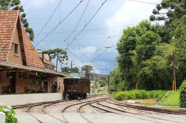 Bondinho Turístico · Estrada de Ferro em Campos do Jordão – foto 3